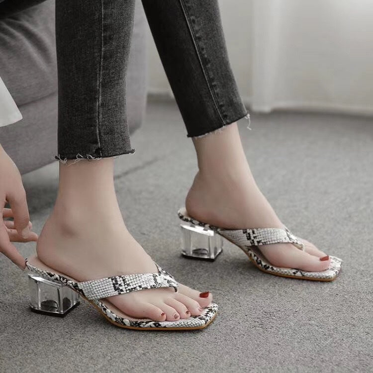 Snakeskin pattern transparent with sandals